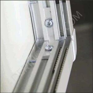 TEKERLEKLİ SÜRGÜLÜ KAPAK İLAN DOLABI – MANYETİK ZEMİNLİ - Görsel 4