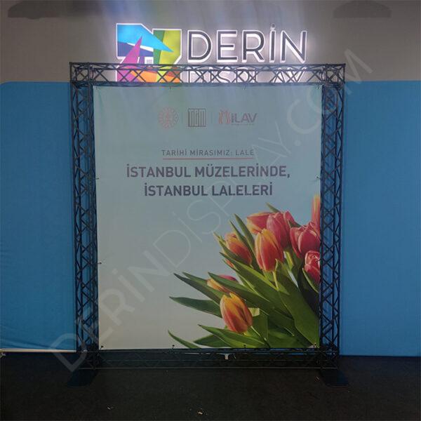 crown-truss-stand-banner-210x240cm-1